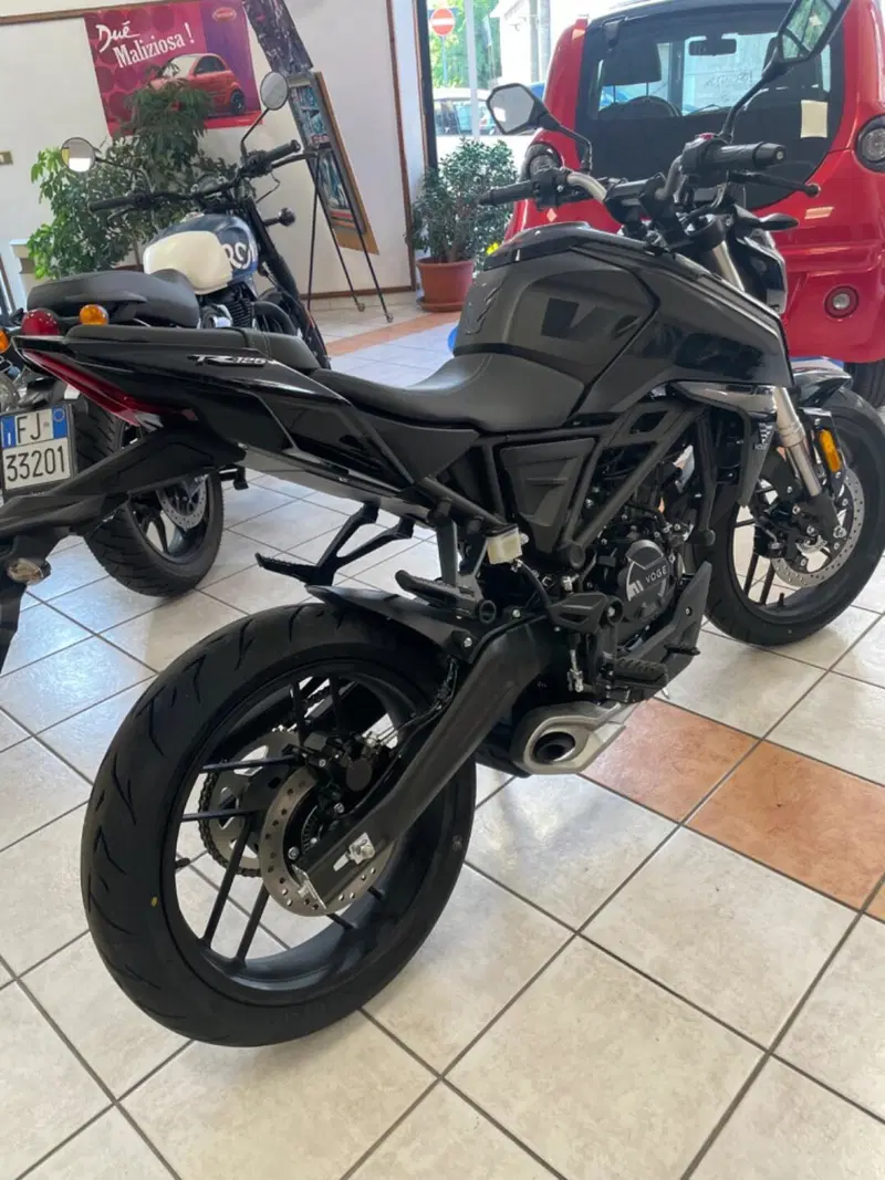 Voge Brivido 125R (2023 - 26) (5)