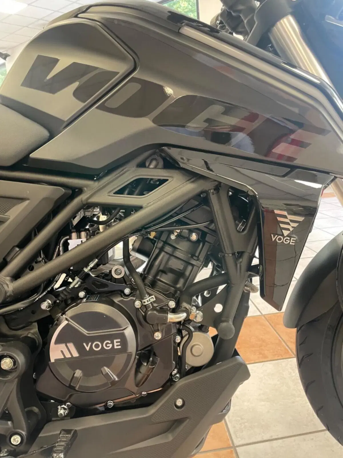 Voge Brivido 125R (2023 - 26) (6)