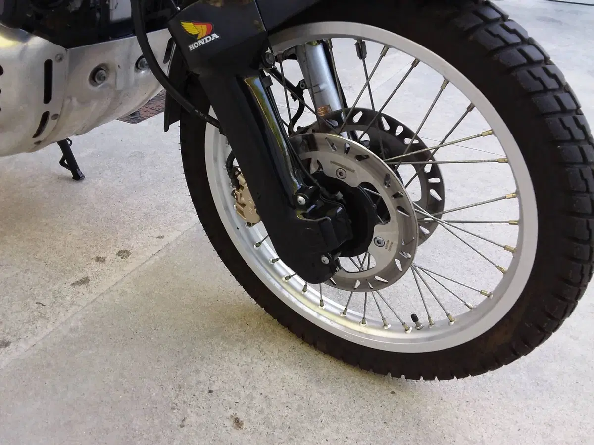 Honda XRV Africa twin  (11)