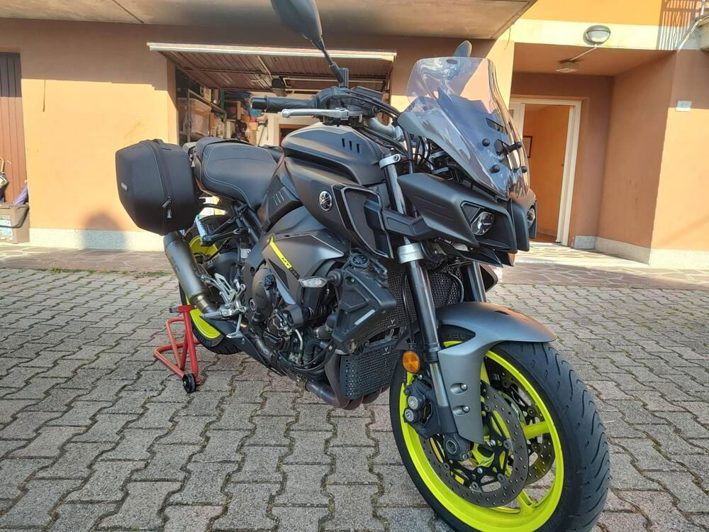 Yamaha MT-10 (2017 - 20) (3)