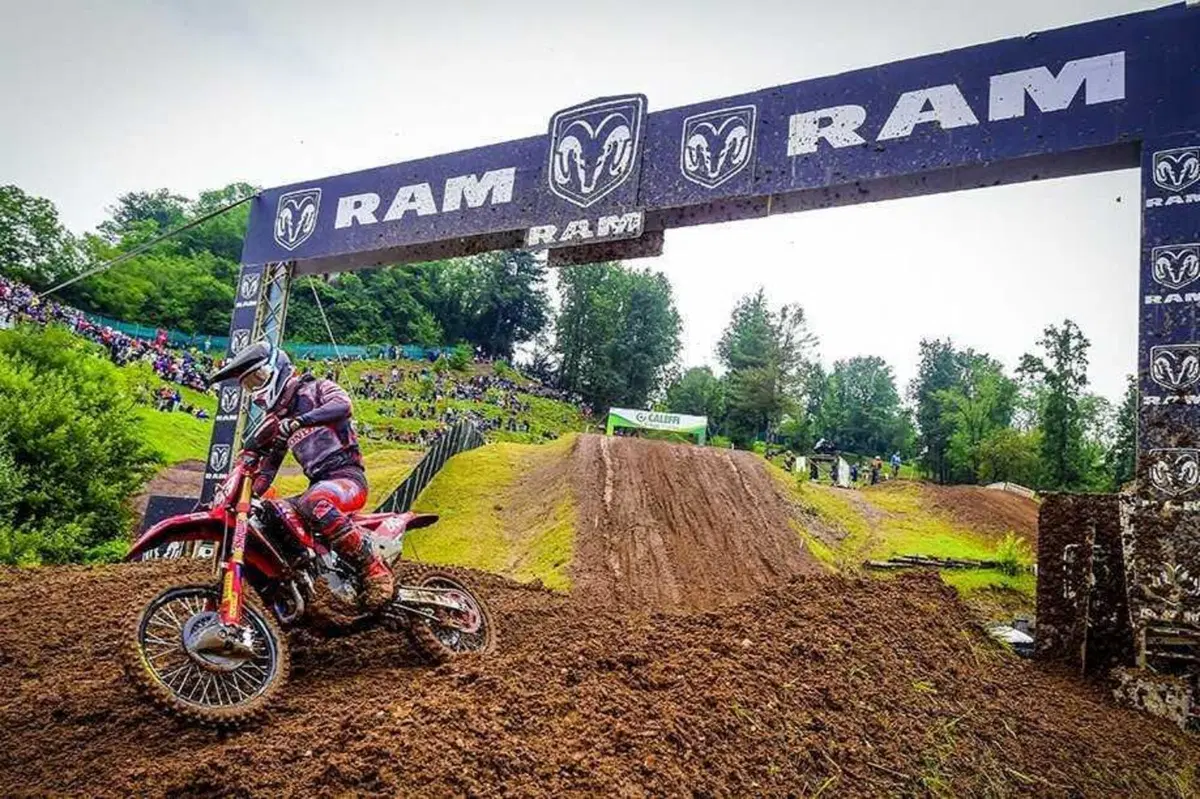 MXGP #10. GP d’Italia. Prado out a Maggiora, probabile infortunio! Una caduta che cambia il volto del mondiale? (5)