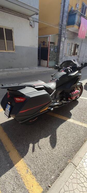 Honda GL 1800 Gold Wing DCT (2020) (2)