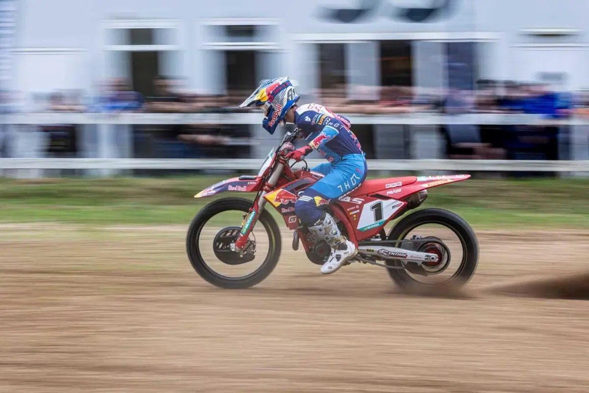 MXGP #10. GP d’Italia. Prado out a Maggiora, probabile infortunio! Una caduta che cambia il volto del mondiale? (16)