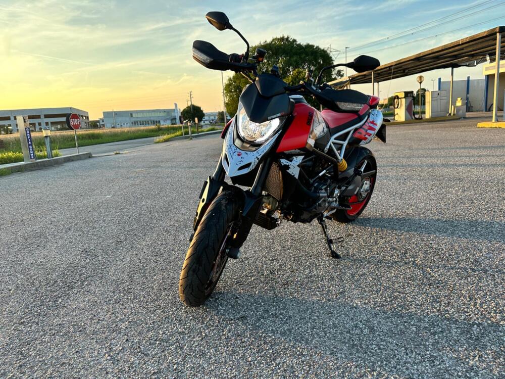 Ducati Hypermotard 950 RVE (2022 - 24) (2)