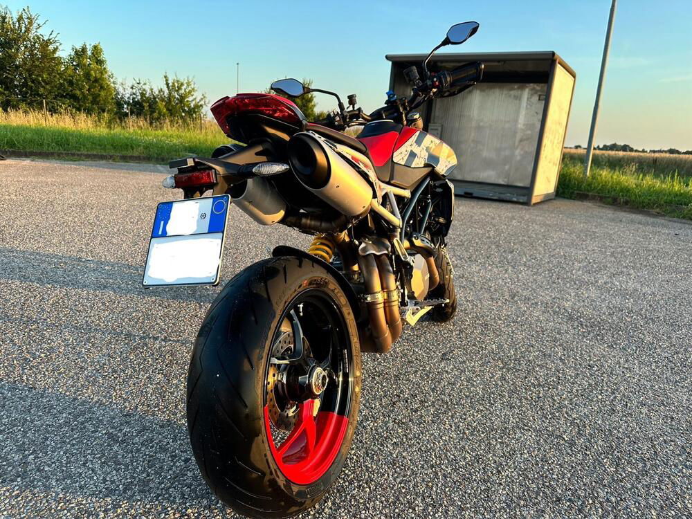 Ducati Hypermotard 950 RVE (2022 - 24) (4)