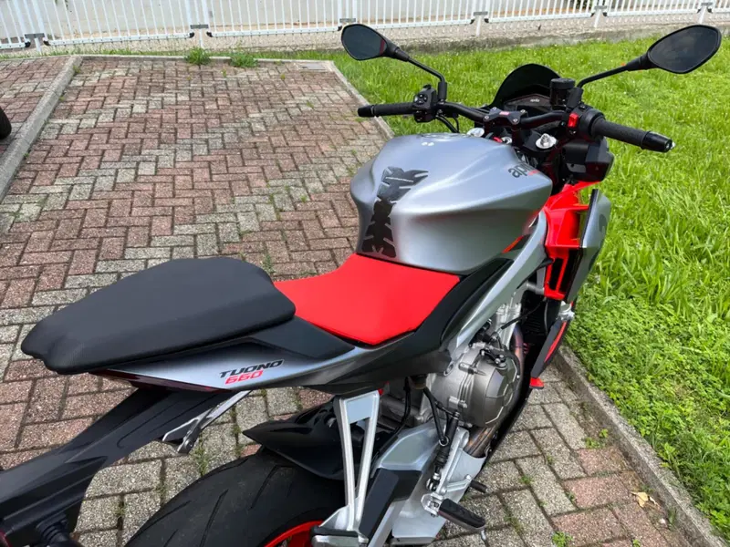 Aprilia Tuono 660 (2021 - 25) (14)