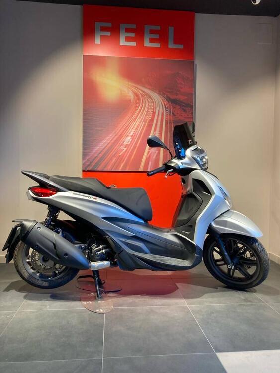 Piaggio Beverly 300 ABS-ASR (2021 - 24)