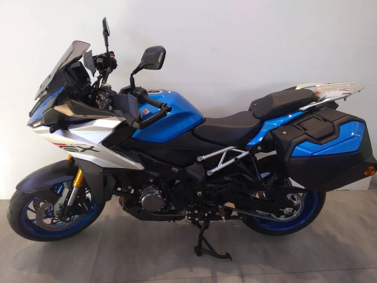 Suzuki GSX-S1000GX Touring (2024 - 26) (2)