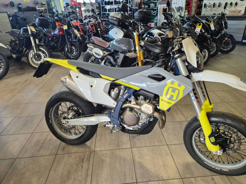 Husqvarna FS 450 (2023) (3)