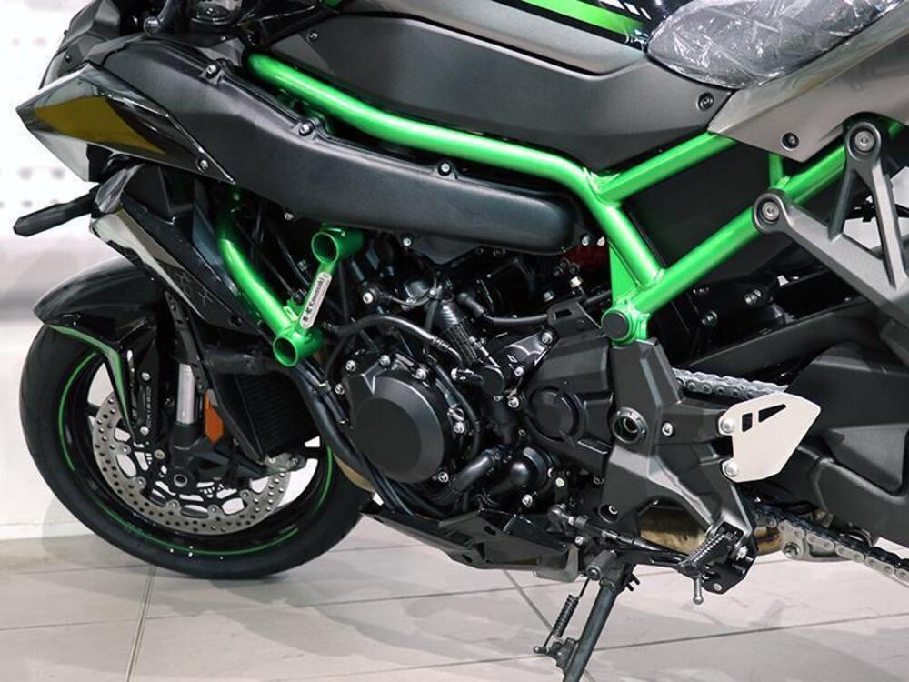 Kawasaki Z 1000 (2017 - 20) (4)