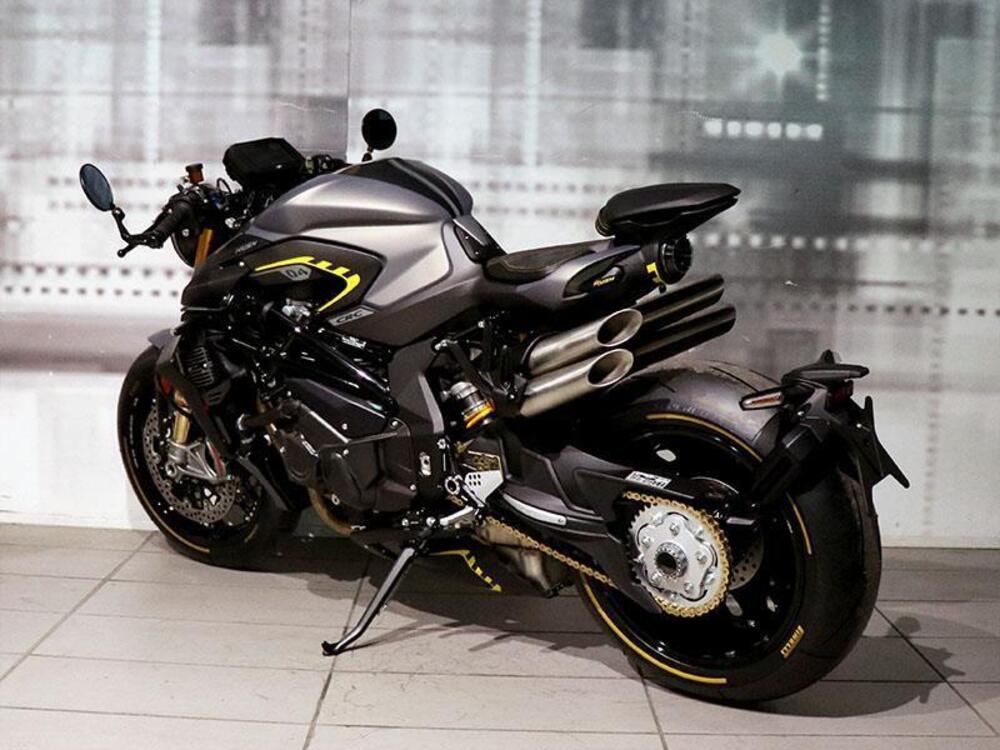 MV Agusta Rush 1000 (2021 - 22) (2)