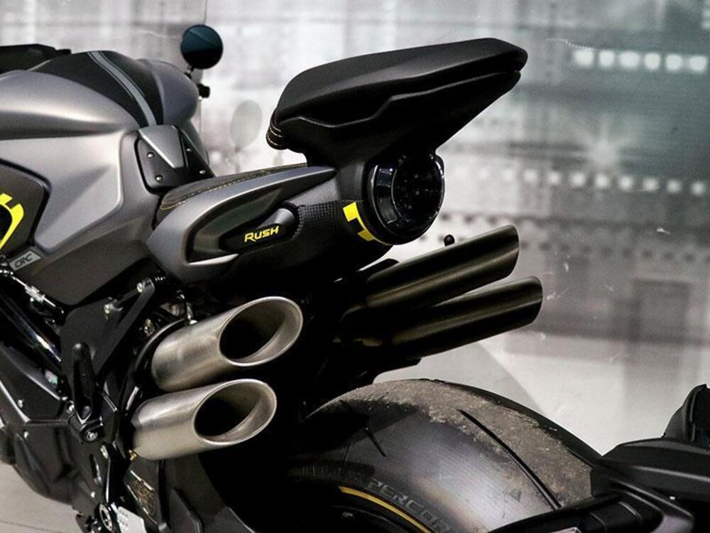 MV Agusta Rush 1000 (2021 - 22) (4)