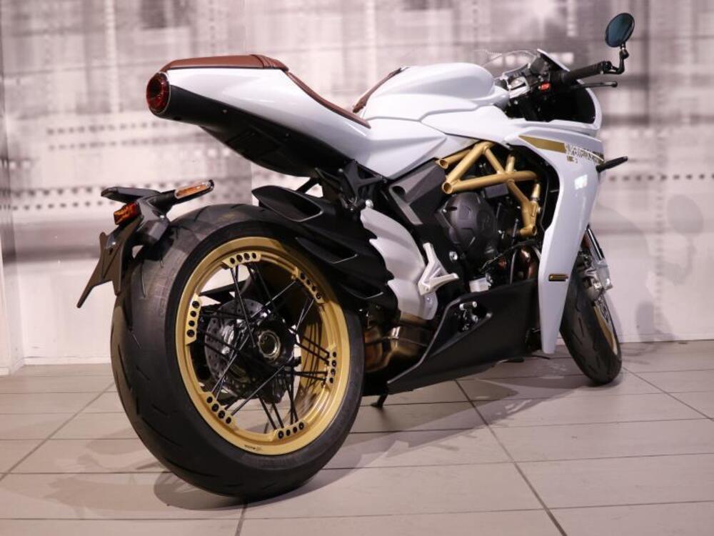 MV Agusta Superveloce 800 S (2021 - 24) (5)