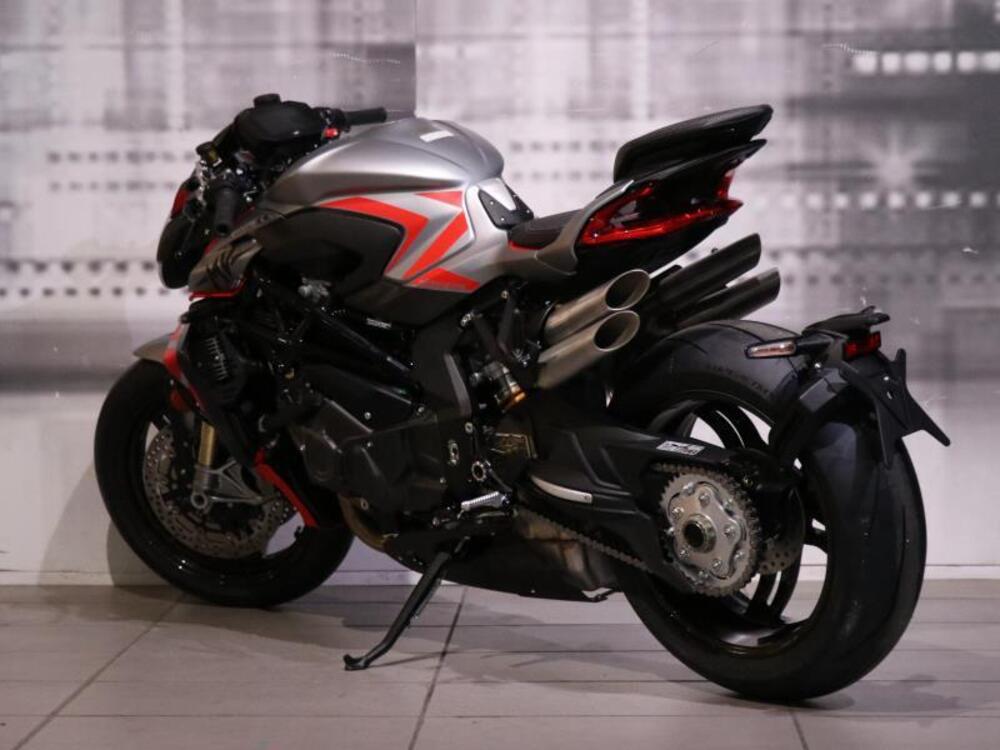 MV Agusta Brutale 1000 RR (2021 - 24) (2)