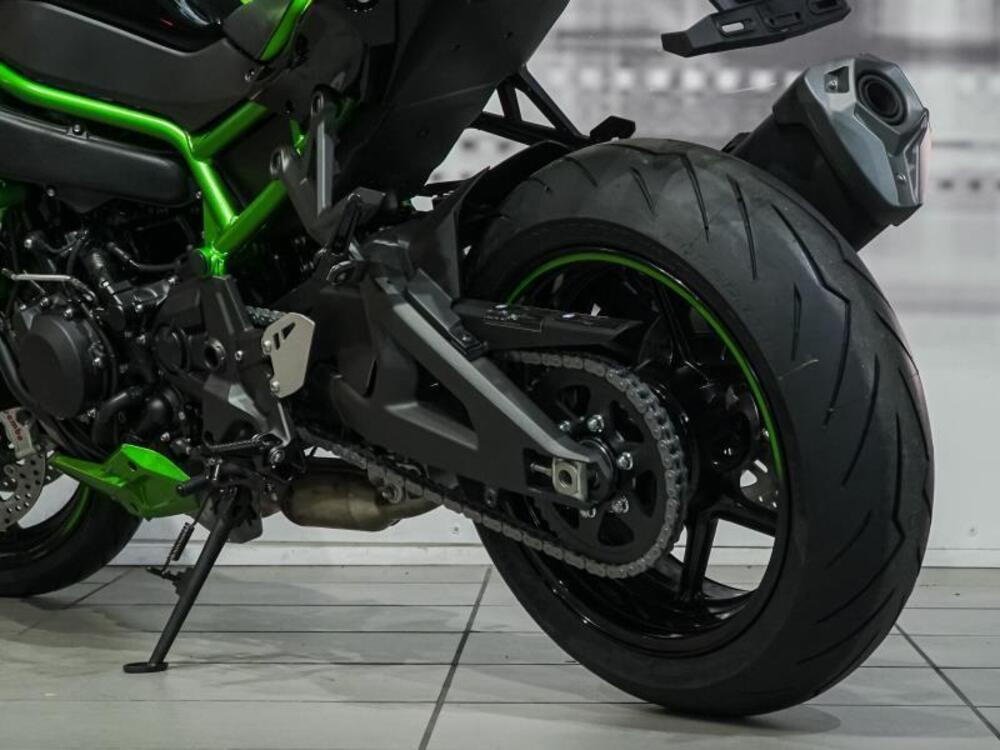 Kawasaki Z H2 SE (2021 - 24) (4)