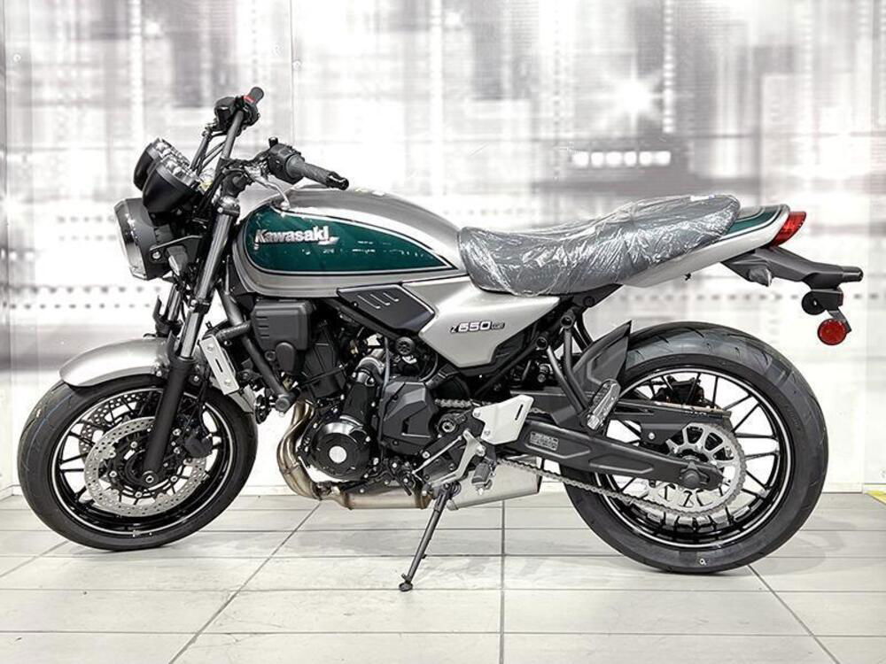 Kawasaki Z 650 RS (2022 - 24) (2)