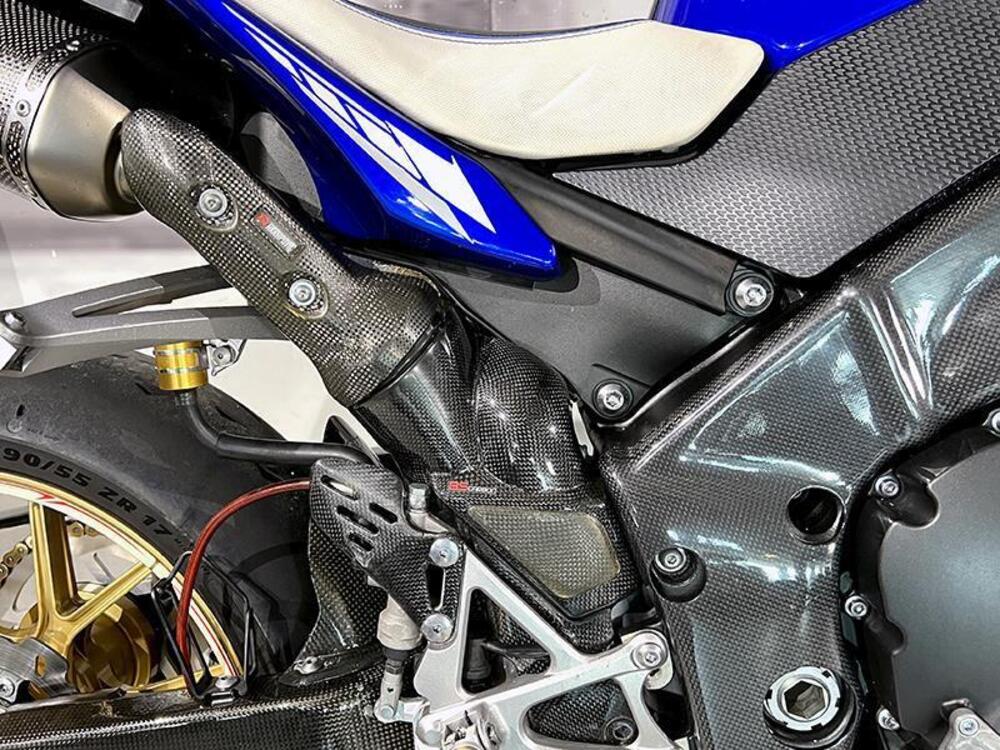 Yamaha YZF R1 (2009 - 11) (3)