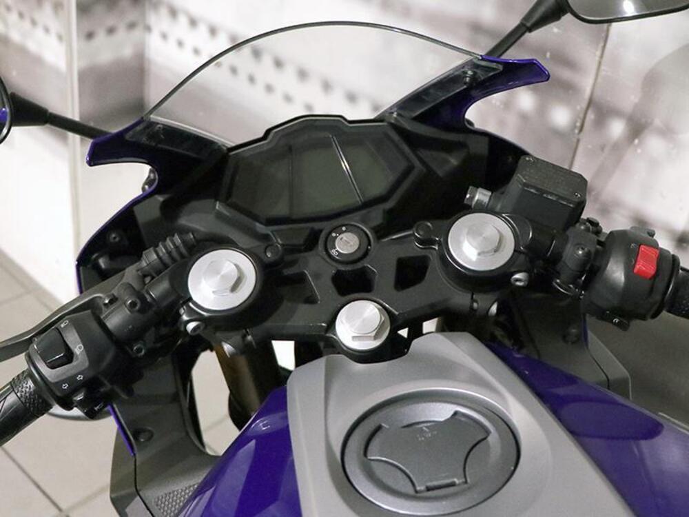 Yamaha WR 125 (2016 - 17) (4)