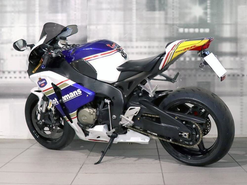 Honda CBR 1000 RR C- ABS (2009 - 11) (2)