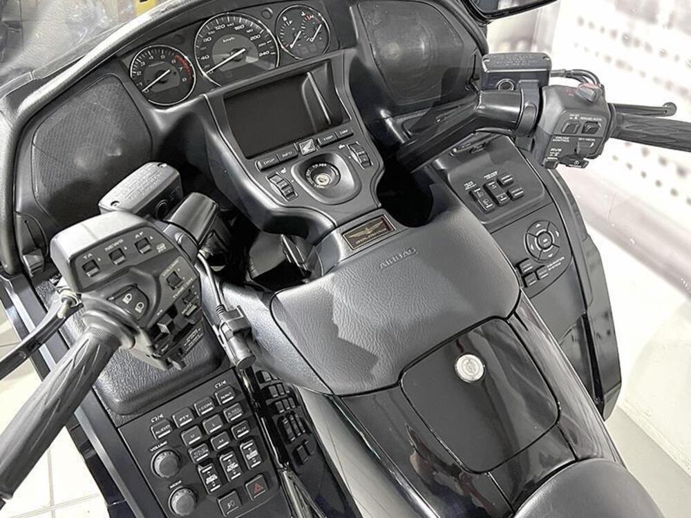 Honda GL 1800 Gold Wing (2012 - 17) (5)