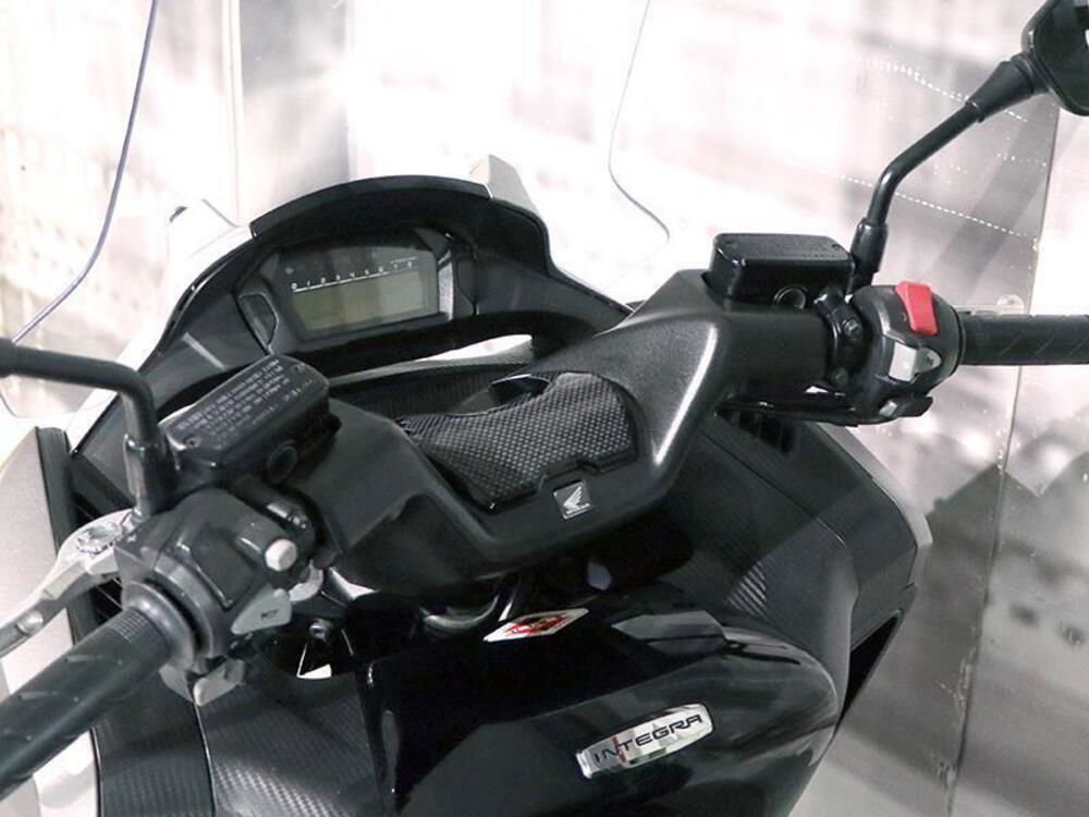 Honda Integra 750 DCT ABS (2014 - 15) (5)