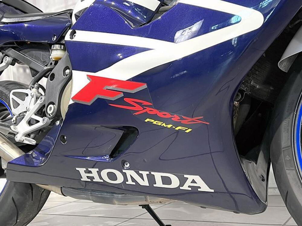 Honda CBR 600 F Sport (4)