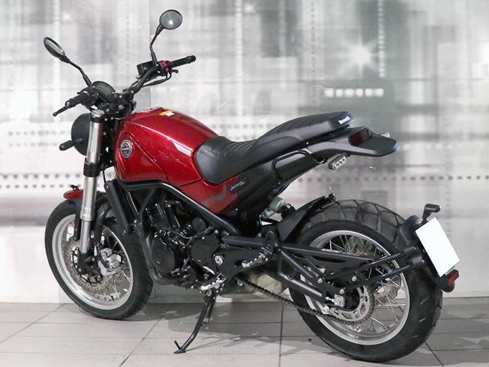 Benelli Leoncino 500 (2021 - 24) (2)