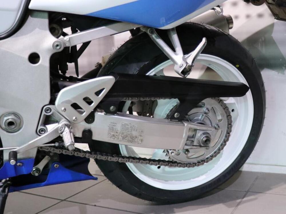 Suzuki GSX R 600 (1997 - 00) (5)