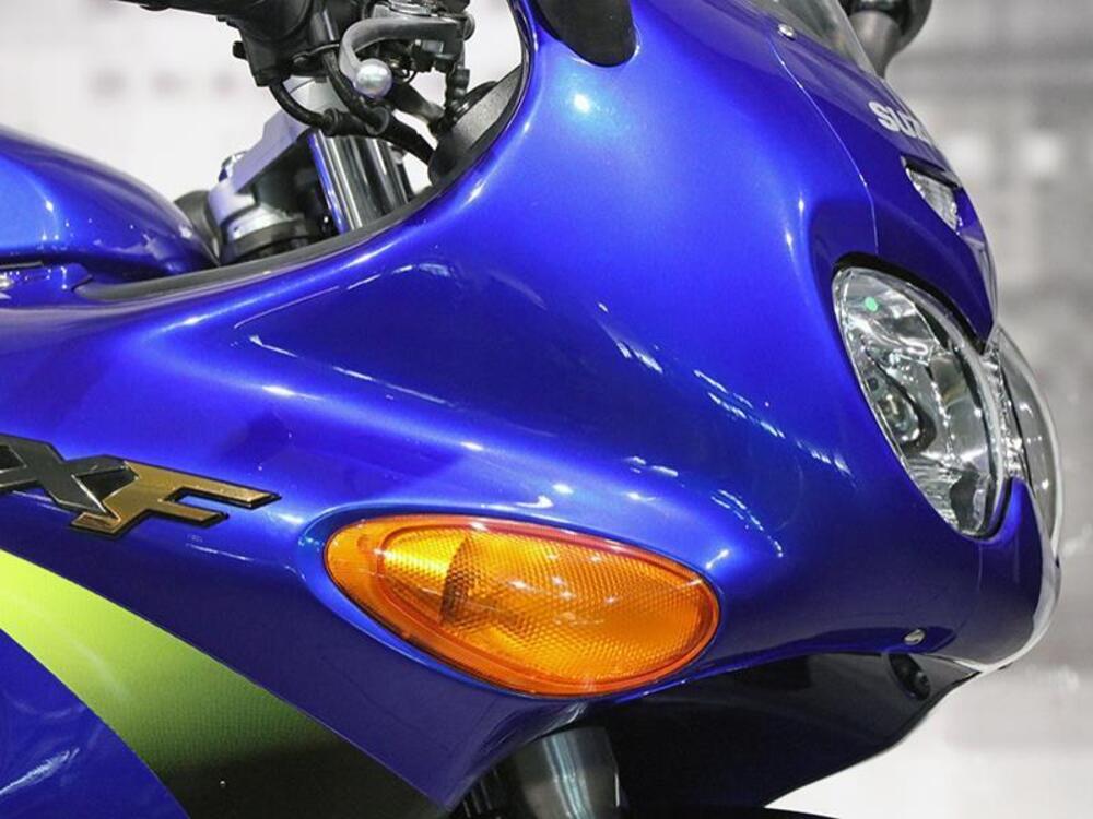 Suzuki GSX 600 F (1998- 05) (3)