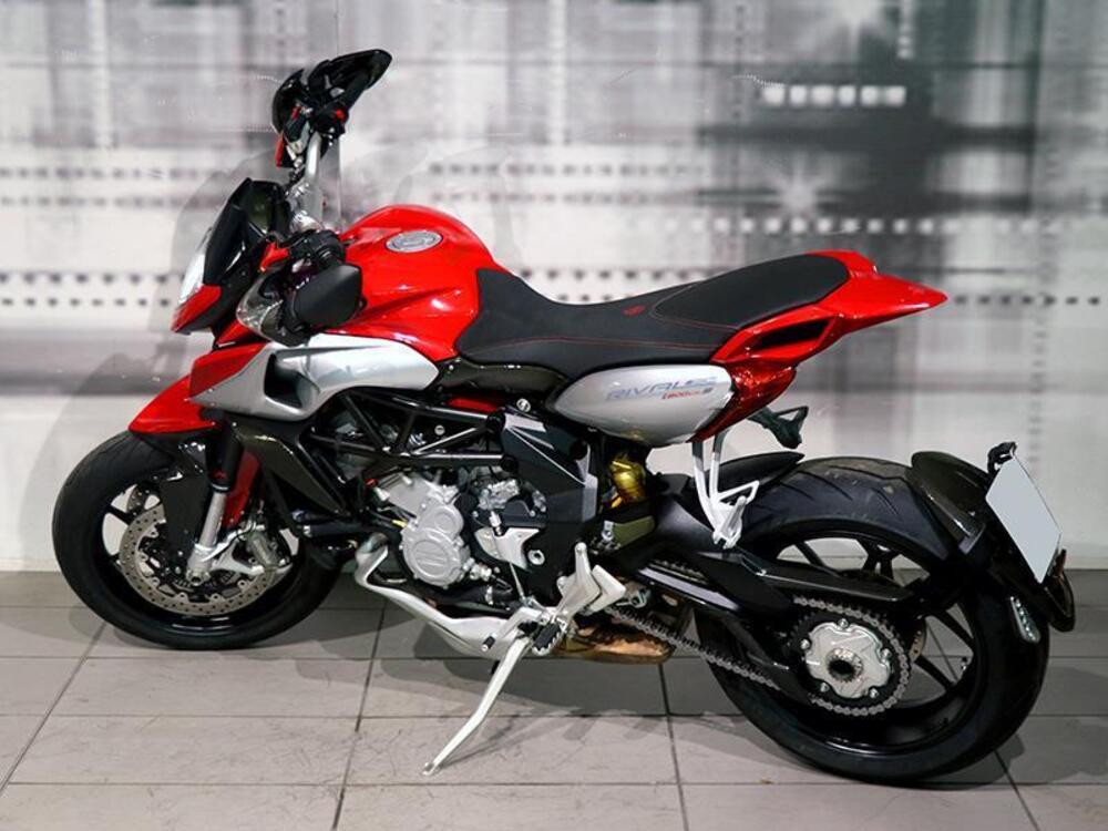 MV Agusta Rivale 800 EAS ABS (2013 -17) (2)