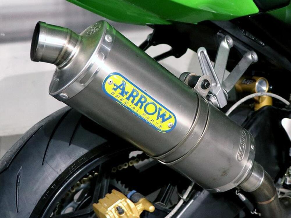 Kawasaki Ninja 1000 ZX-10R (2004 - 05) (4)