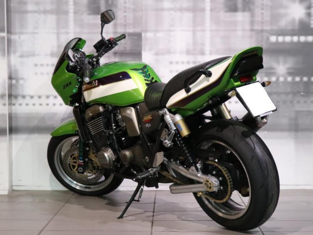 Kawasaki ZRX 1200 R (2)