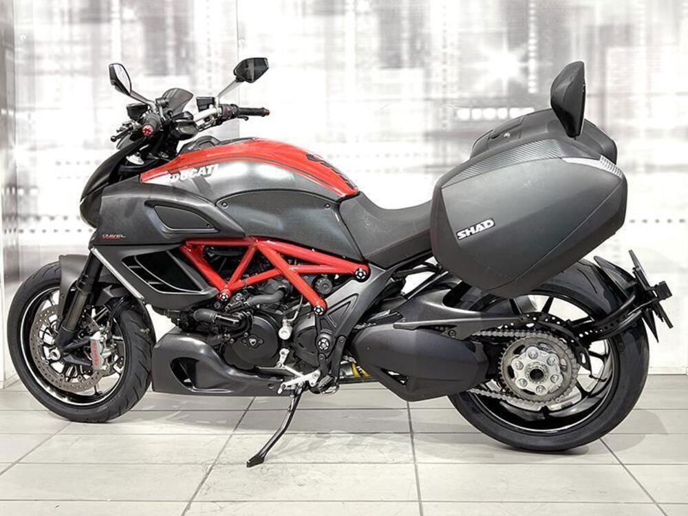 Ducati Diavel 1200 (2010 - 13) (2)