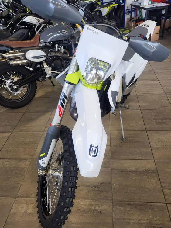 Husqvarna TE 150i (2023) (3)