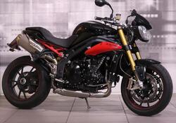 Triumph Speed Triple 1050 R ABS (2011 - 15) usata