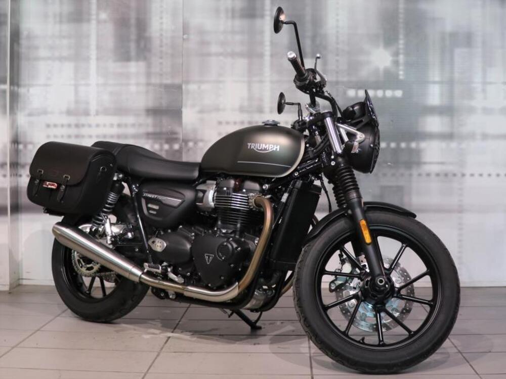 Triumph Street Twin 900 (2021 - 22)