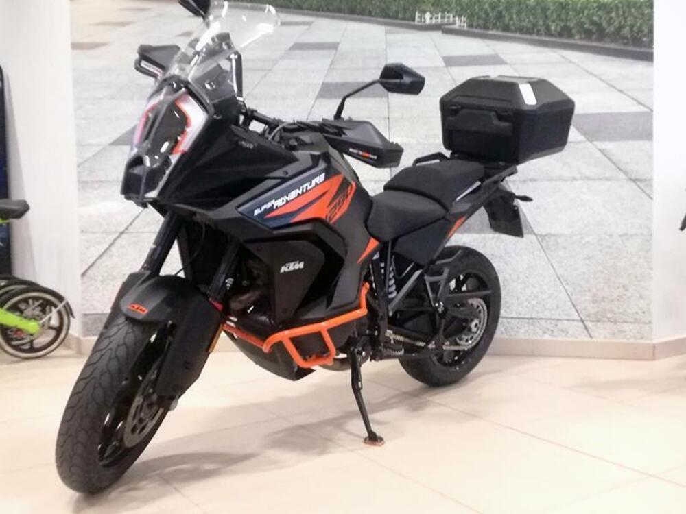 KTM 1290 Super Adventure S (2021) (2)