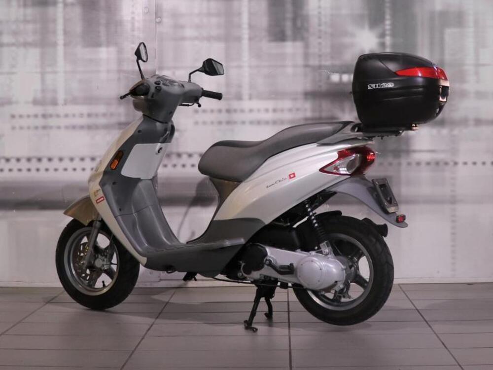 Derbi Atlantis 50 Two Chic (2005 - 07) (2)