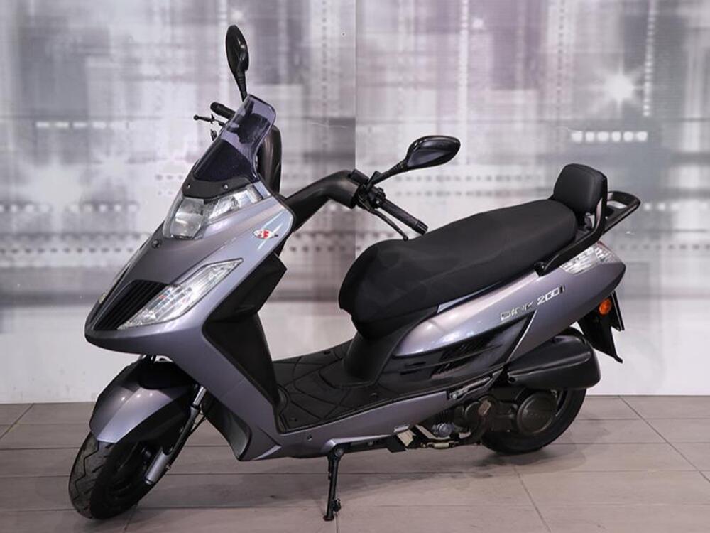 Kymco Dink 200i DD (2007 - 17) (4)