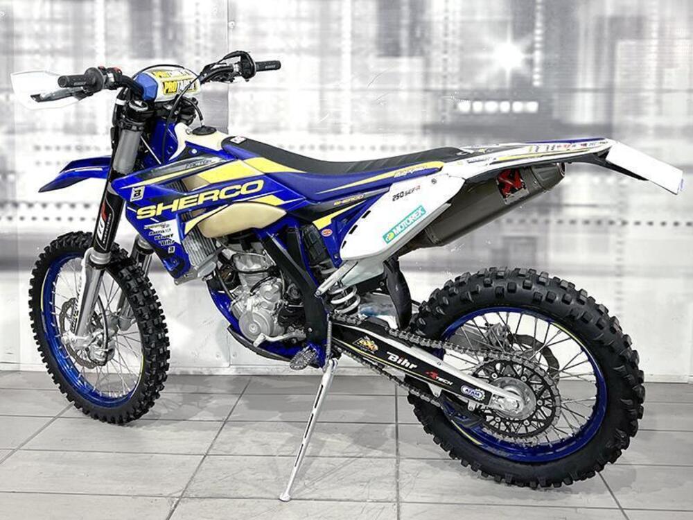 Sherco 250 SEF-R (2016) (2)