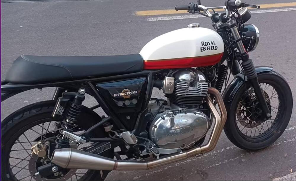 Royal Enfield Interceptor 650 (2021 - 24)