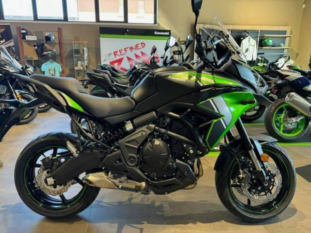 Kawasaki Versys 650 (2021 - 24) (2)