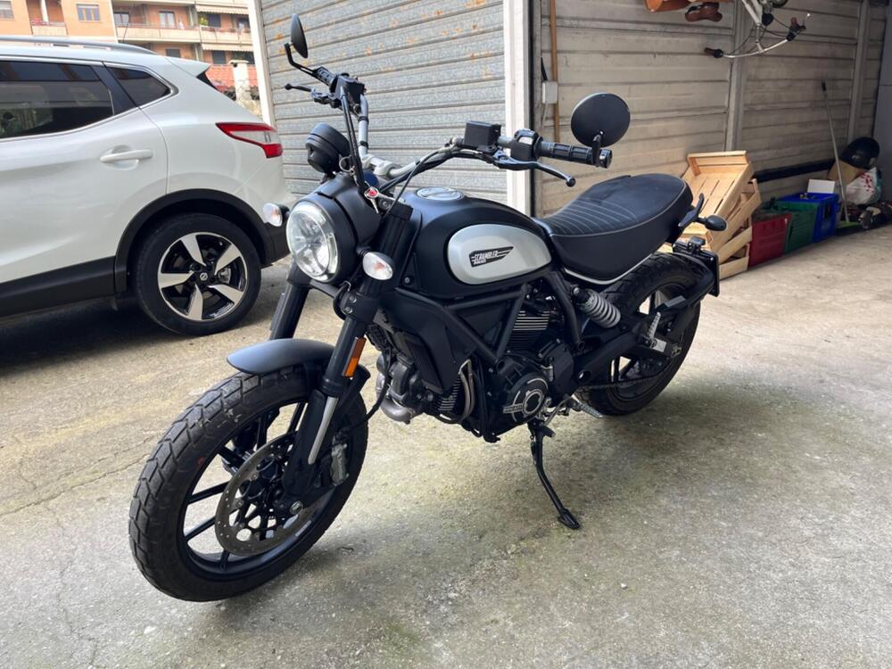 Ducati Scrambler 800 Icon Dark (2020) (2)