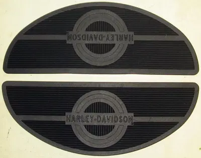 Tappetini neri ovali Harley Davidson per pedane ov 