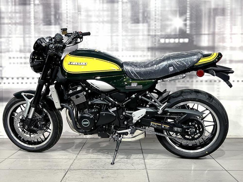 Kawasaki Z 900 (2021 - 24) (2)