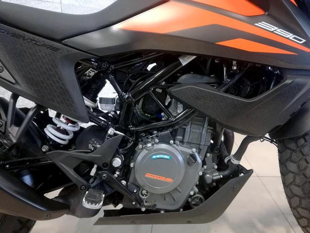 KTM 390 Adventure (2021) (3)