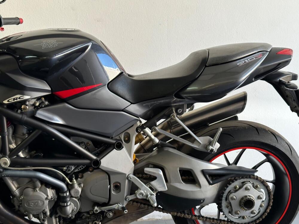 MV Agusta Brutale 910 R (2006 - 11) (5)