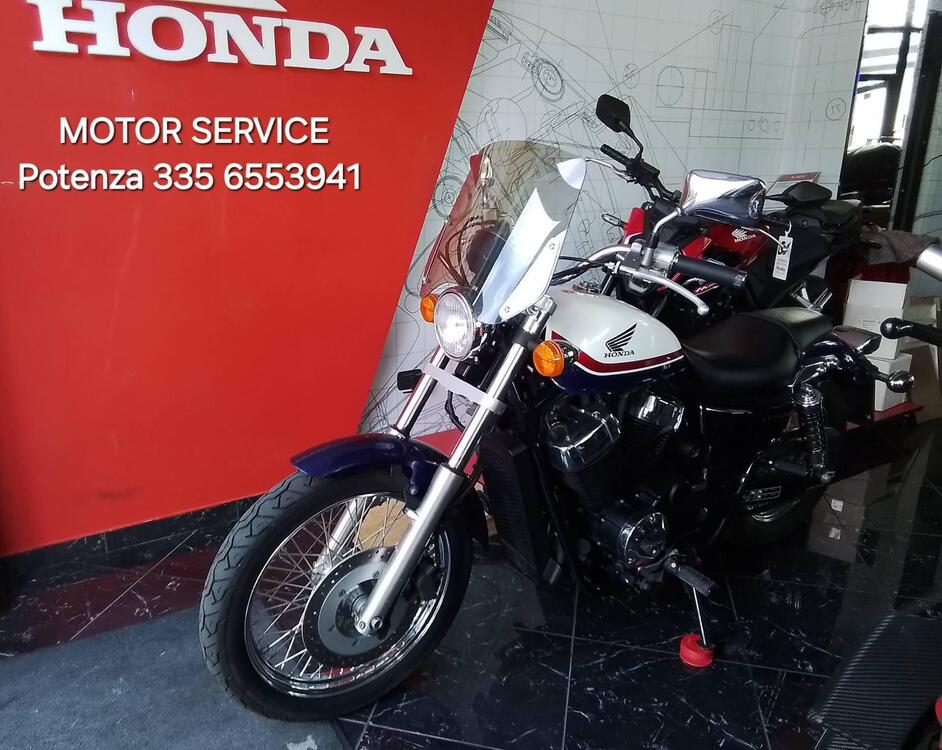 Honda VT 750 Shadow Spirit (3)