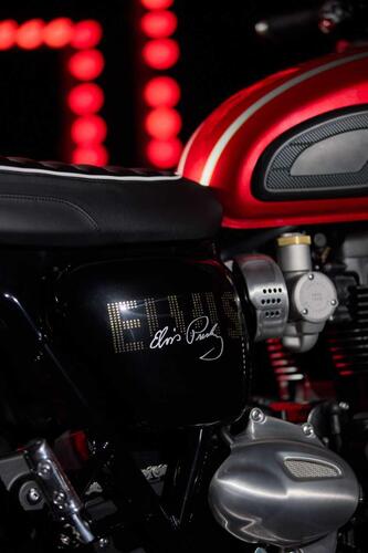 T120 Elvis Presley! Triumph omaggia il re del rock con una limited edition (9)