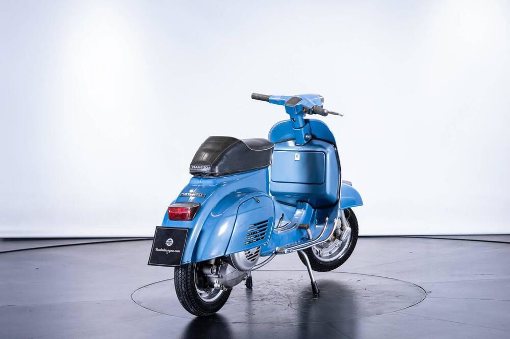 Piaggio VESPA 50 SPECIAL (2)